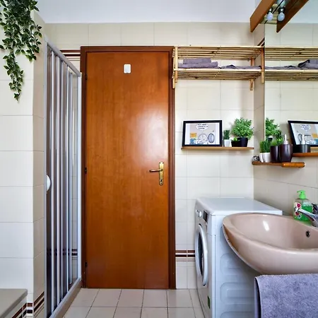Casa Zoe Free Parking,self Check In & Free Wi Fi Appartement Parme