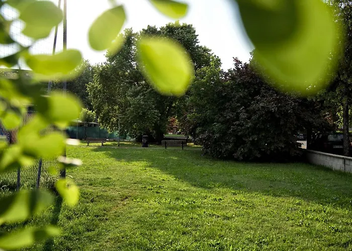 Casa Zoe Free Parking,self Check In & Free Wi Fi Apartment Parma